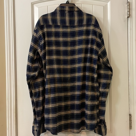 Mens Canyon Club XXL button down shirt - Picture 5 of 5